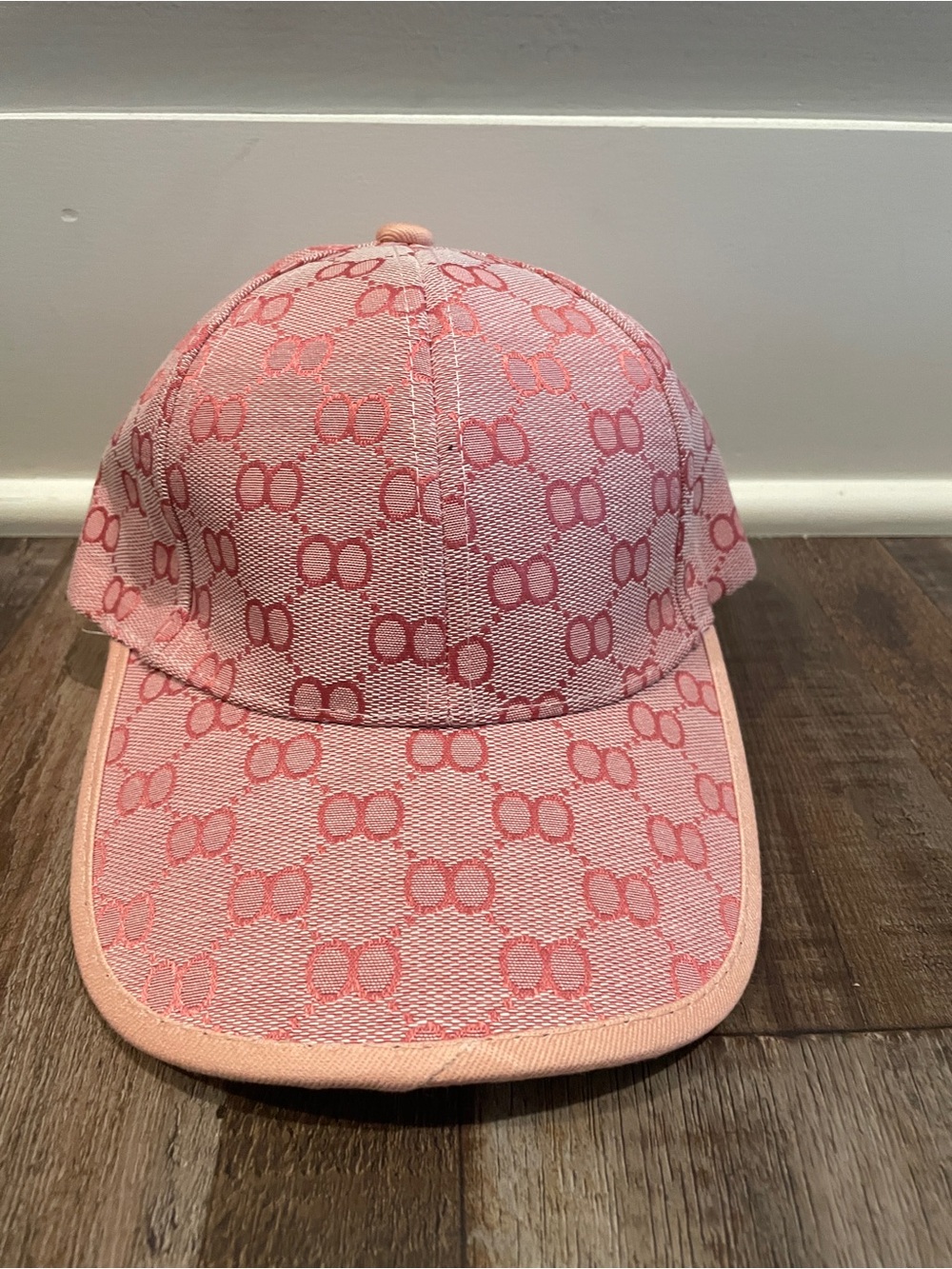 Pink Designer-Style women’s Baseball Cap